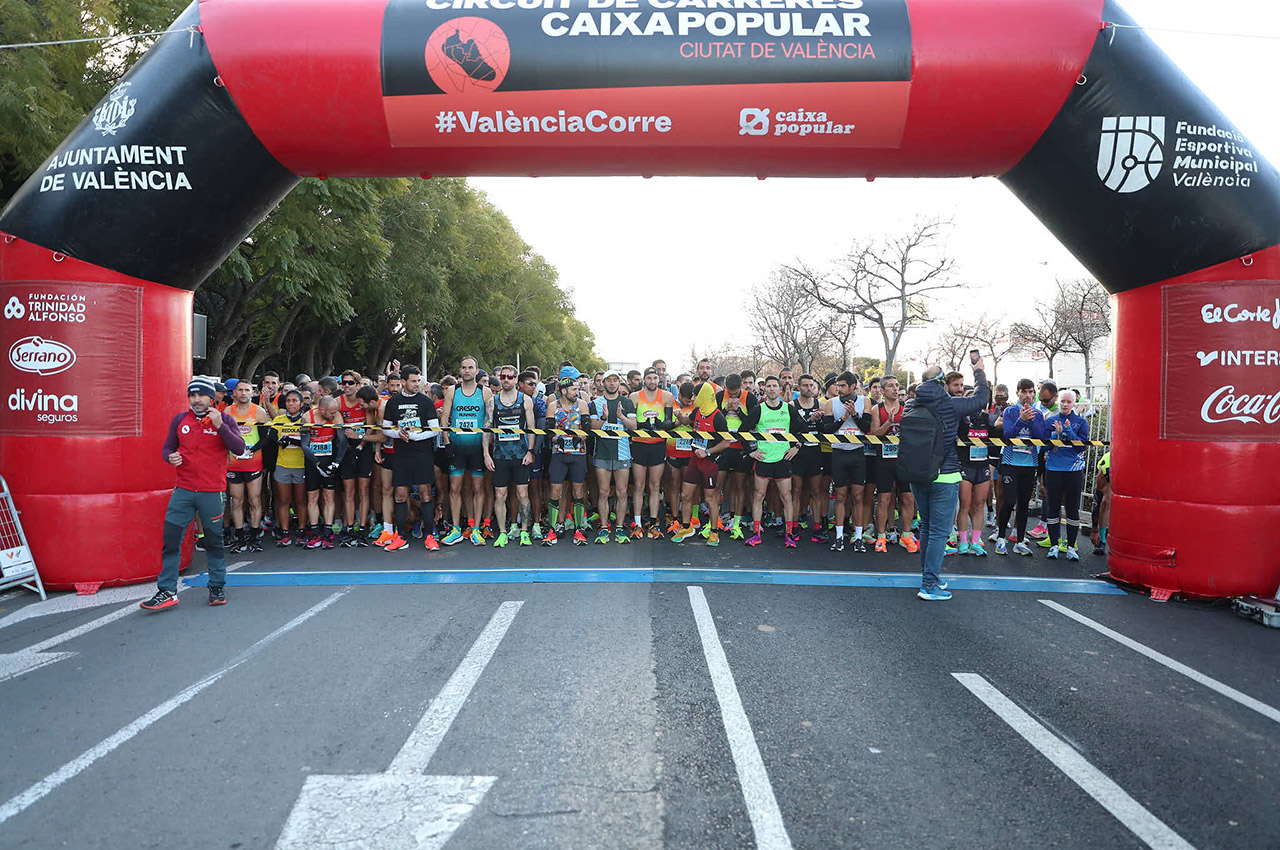 El Circuito De Carreras Caixa Popular Ciutat De Val Ncia Llena Las