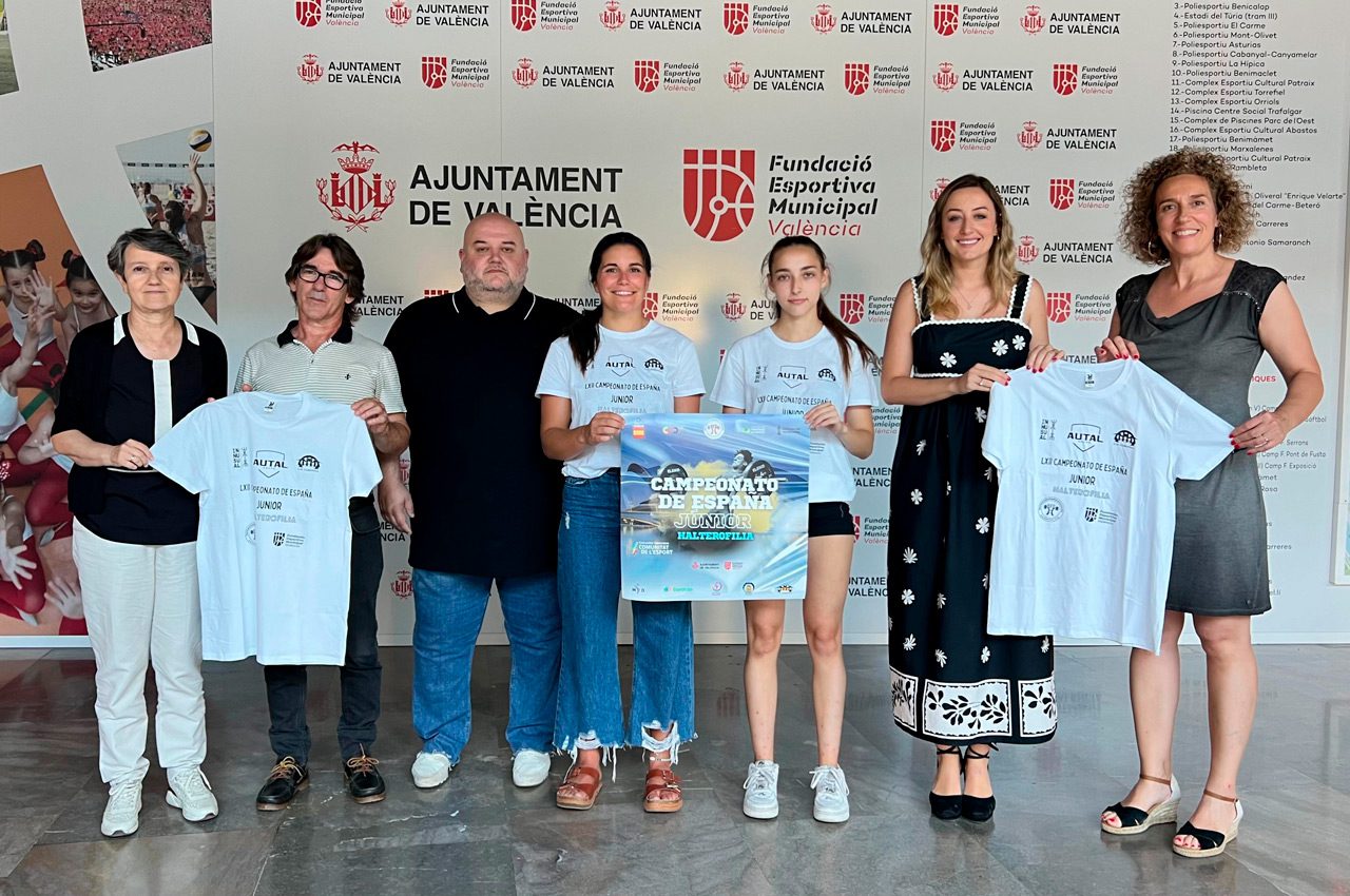 El Complejo Cultural y Deportivo Petxina ha acogido la presentación del Campeonato de España Junior de Halterofilia 2024