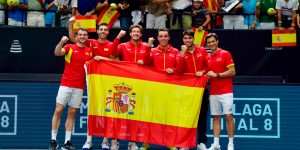 València espenta a Espanya a la Final de la Copa Davis