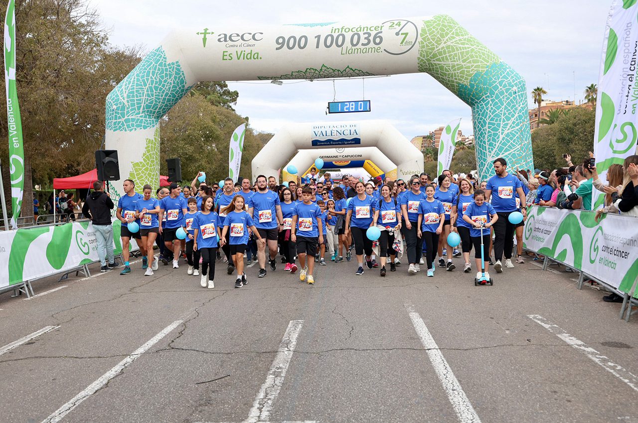 La 9é edició d'este esdeveniment 100% solidari, que ha celebrat carrera, marxa, marxa nòrdica i patinada, ha sigut la més multitudinària de tots estos anys