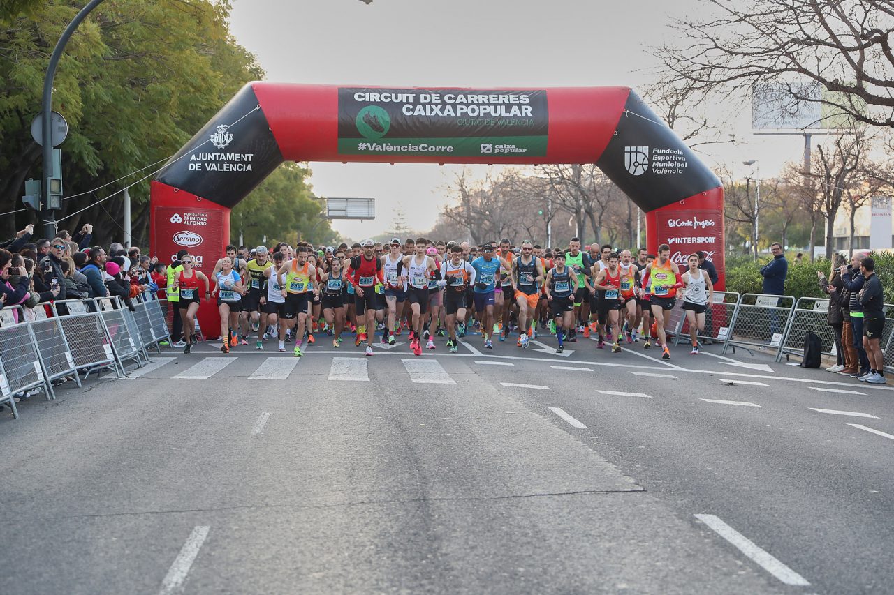 La XXVI Carrera Popular Galápagos 3F da el pistoletazo de salida al XX aniversario del Circuit de Carreres Populars Caixa Popular 